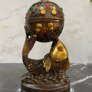 lư đốt trầm cá chép vờn cầu bằng đồng
